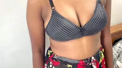 Play Indian Babe with Enormous Natural Melons Gets Hardcore Fuck and Creampie
