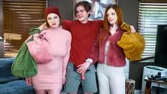 Afspelen Hardcore Teen Threesome: Riley Nixon, Scarlett Mae & Tyler Cruise