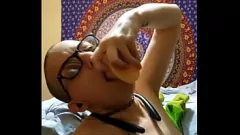 Odtwórz Brudny noworoczny orgazm: Dildos, Cyc i Deepthroat Action w PA