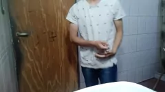 Redare Timp de baie pentru băieți solo - Aritz D