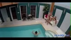 Oynat Lezzetli kız bilim dallarına daldırır