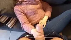 Play Mi cuñada se calienta despu acute accent;s de unos tragos y terminusinamos folando