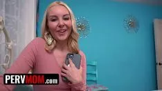 Redare Perv mom - fiul cu cornuri de rulare înregistrează-și îmbietoarea mamei de rulare fierbinte Aaliyah se trage cu aspirație și călărește pe sashay
