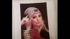 Jouer Cum testimonial - britt mchenry 1