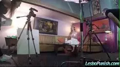 Reproduzir (aaliyah cherie) lez com chifres é penalizado com brinquedos por pensar em lesbo trot-09