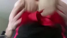 Reproduzir Hotwant80 transa com meus peitos grandes