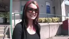 Afspelen Hete roodharige milf neukt jongen tot spuitgieten en komt klaar op de voorkant